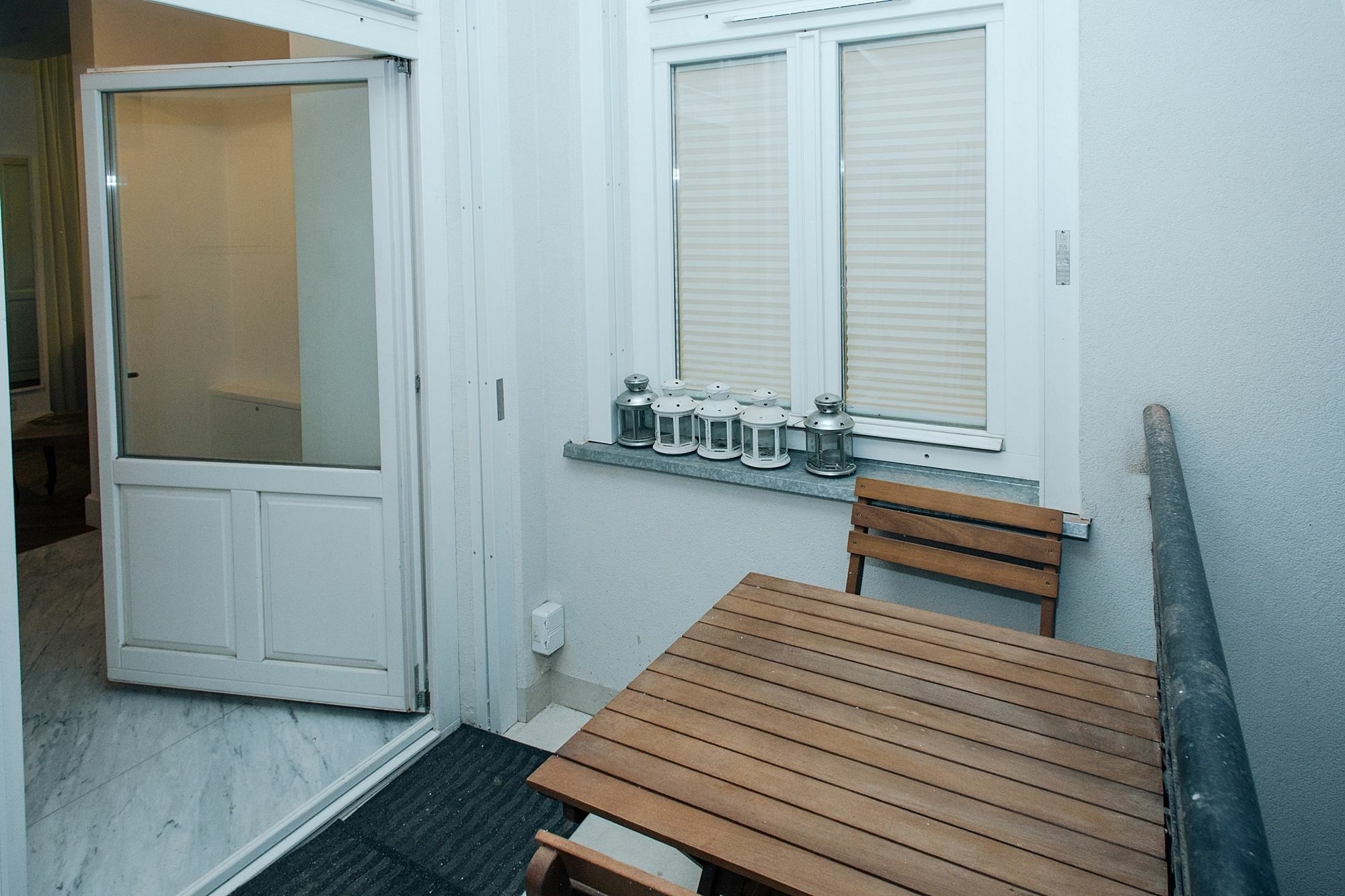 Shortstaypoland Dobra Warsaw Exterior photo